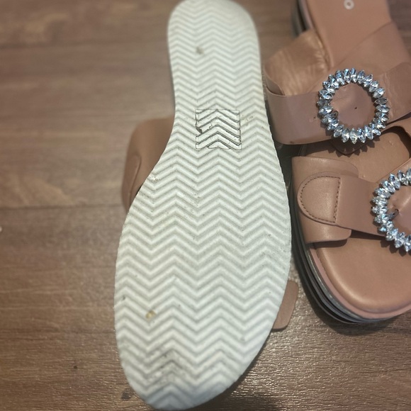 Pink Slide Sandals with Crystal Rings - Picture 3 of 4